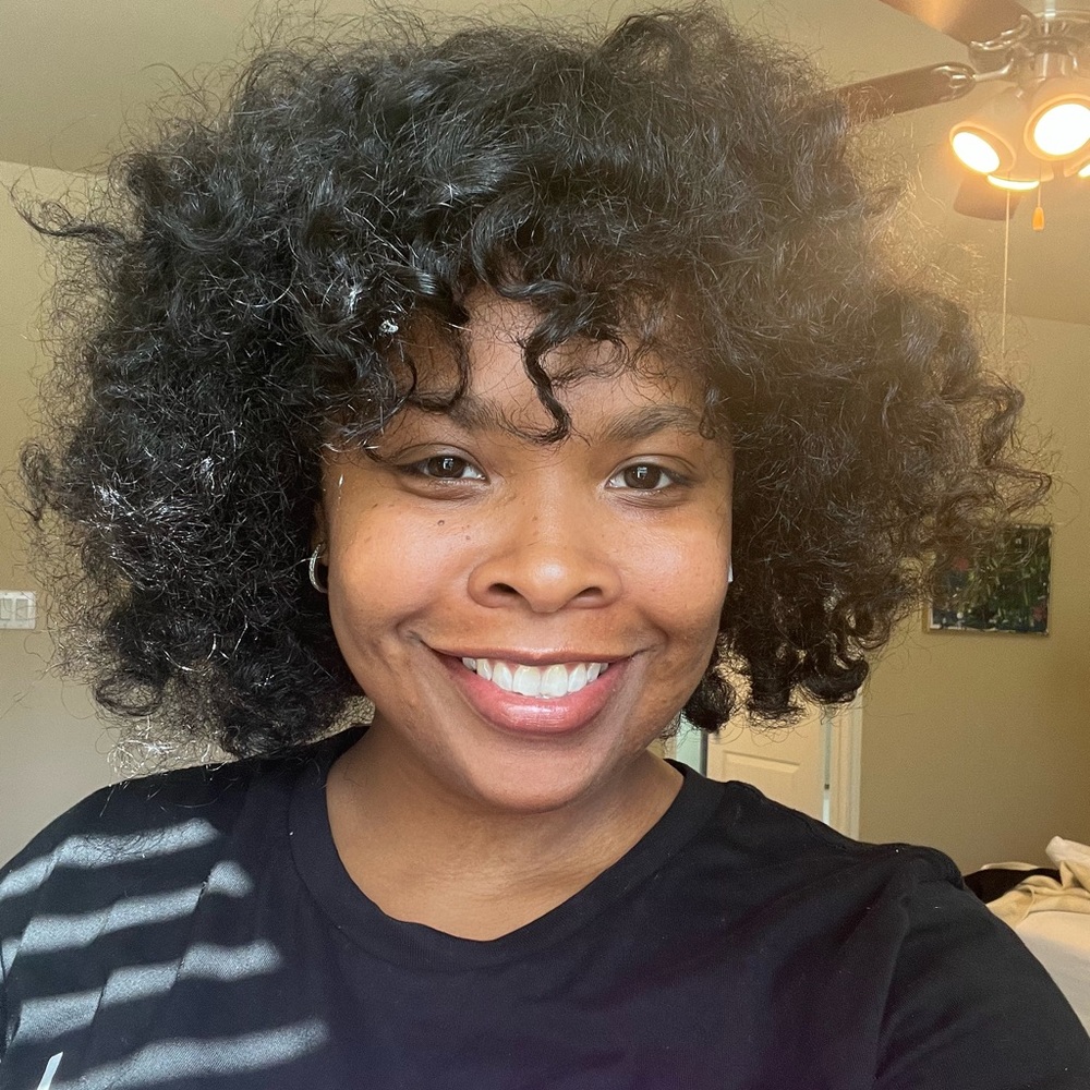 Meet your Posher, Natalie